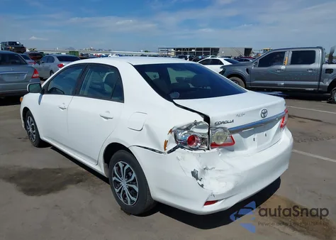 2011 Toyota Corolla Le z USA, uszkodzony, nr VIN 2T1BU4EE5BC547864